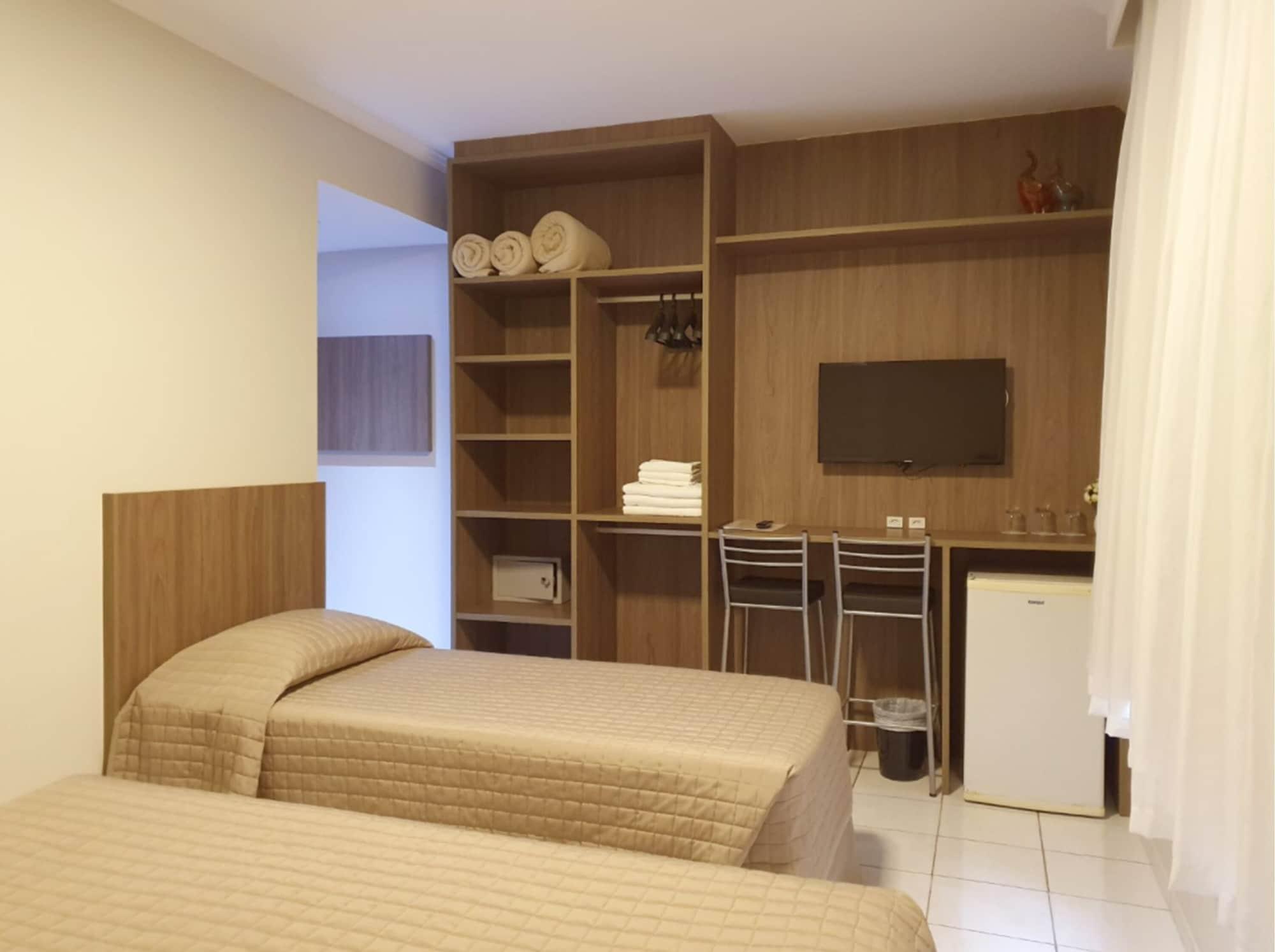 호텔 굼즈 Balneário Camboriú 외부 사진