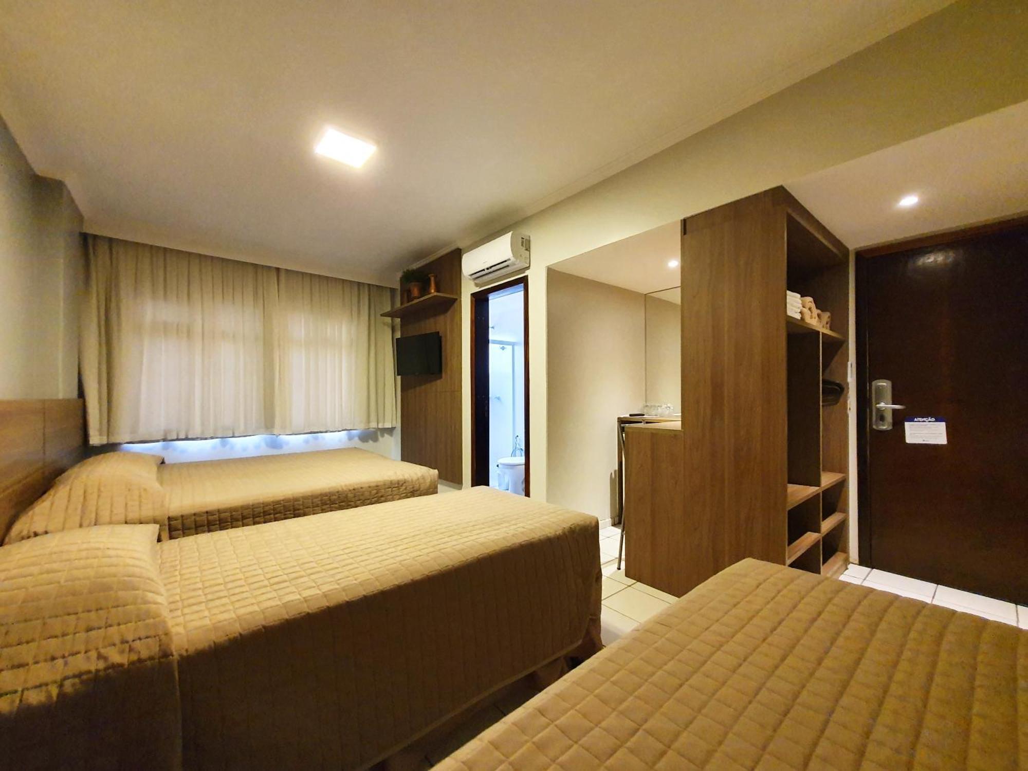 호텔 굼즈 Balneário Camboriú 외부 사진