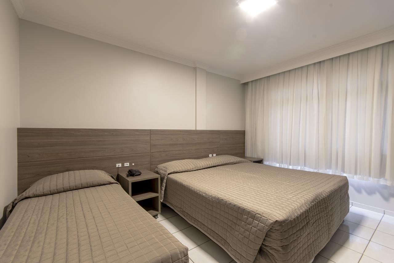호텔 굼즈 Balneário Camboriú 외부 사진