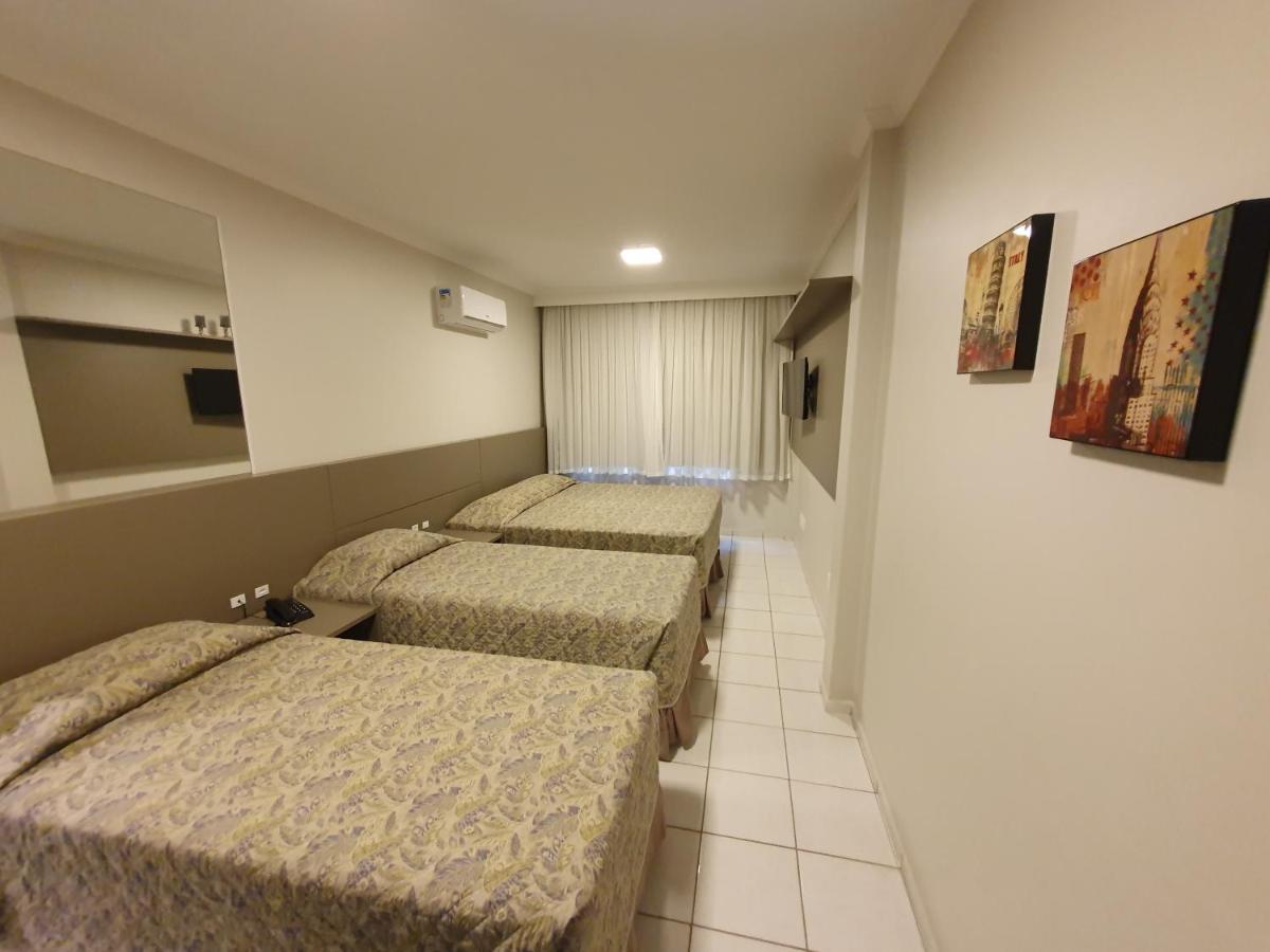호텔 굼즈 Balneário Camboriú 외부 사진